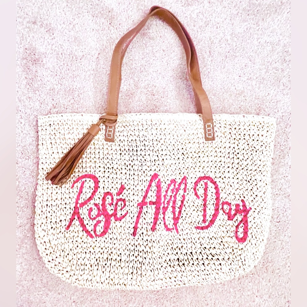 “ROSÉ ALL DAY” WOVEN BEACH TOTE 🏖️🥂👜🍾🛍️ (14”Tall x 19.5”Wide)*BRAND NEW!🎁*